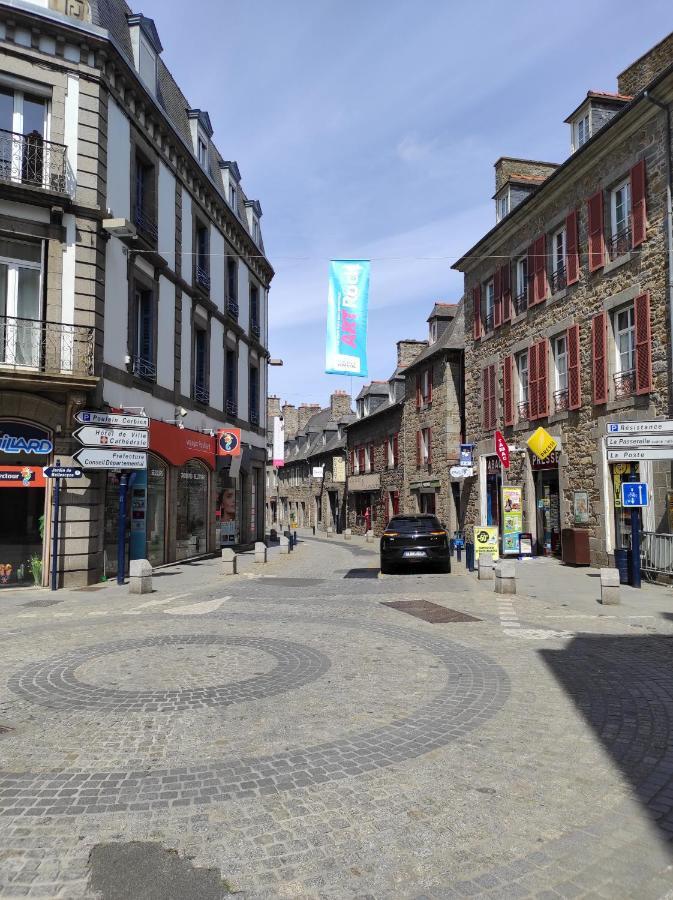 Aux Trois Palmiers Bed & Breakfast Saint-Brieuc Exterior photo