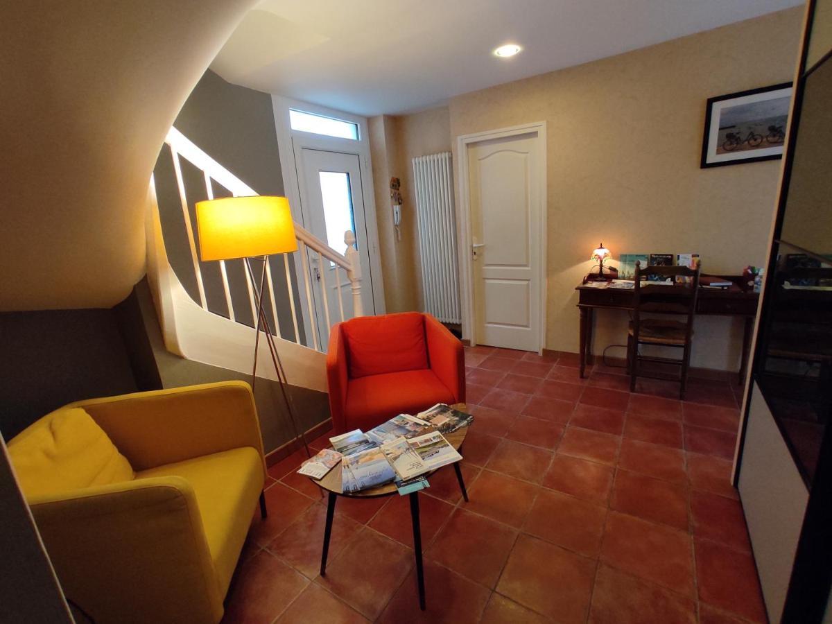 Aux Trois Palmiers Bed & Breakfast Saint-Brieuc Exterior photo